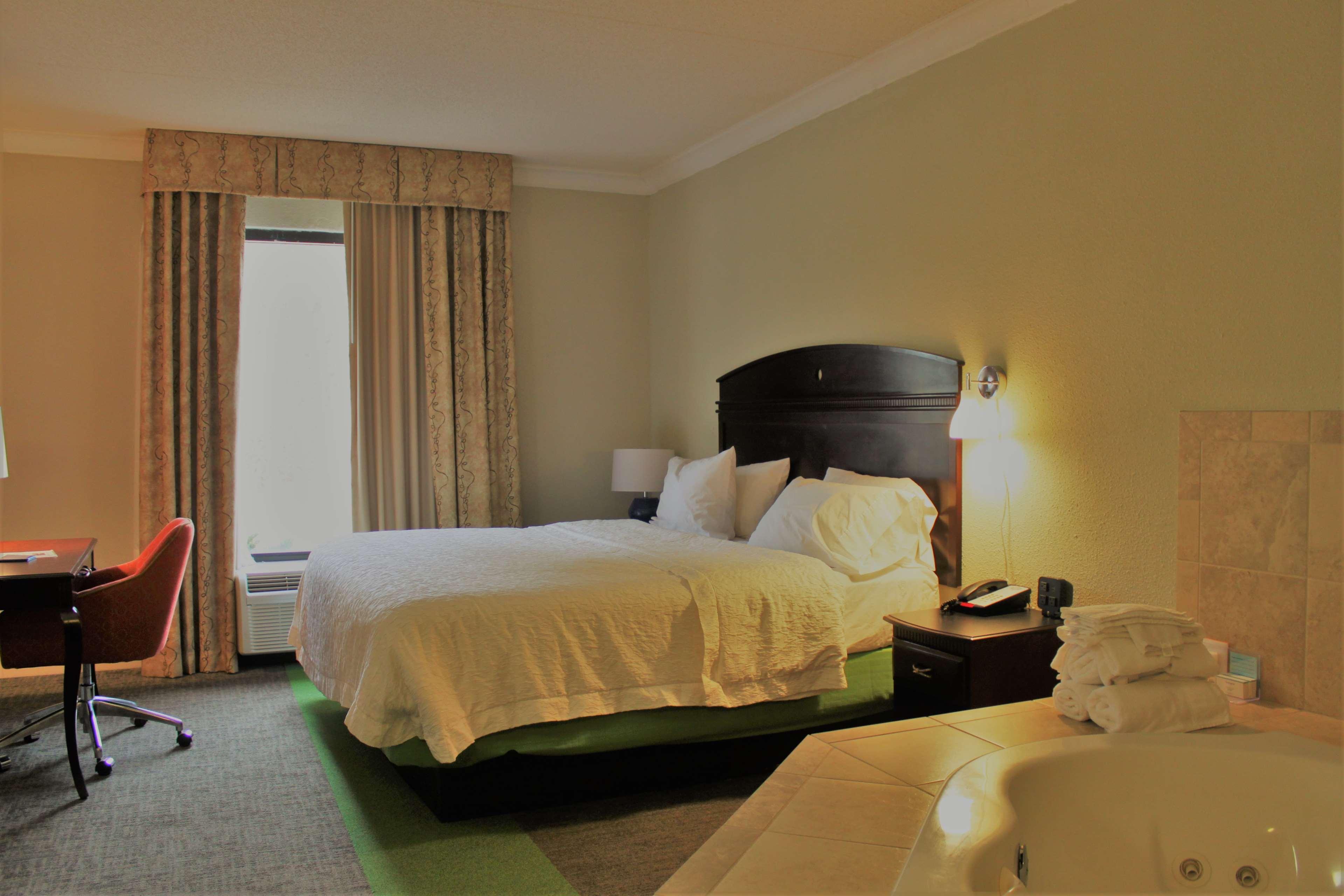 Hampton Inn Americus Bagian luar foto